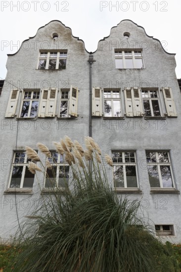 Historic semi-detached house for employees of the former Krupp Ironworks Rheinhausen, Bliersheim
