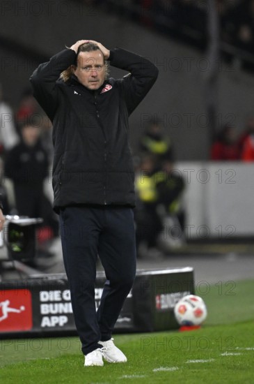 Coach coach Bo Henriksen 1. FSV Mainz 05 Disappointment disappointed after missed goal opportunity