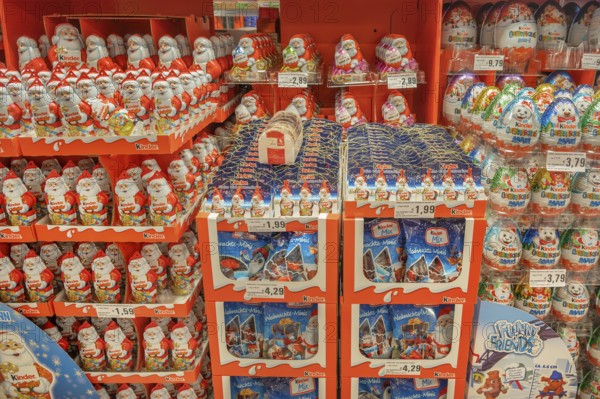Wholesale market selling Christmas sweets. Chocolate Santa Clauses already in October, Allgäu,