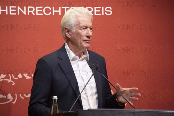 Richard Gere (International Chairman of the International Campaign for Tibet), at the presentation