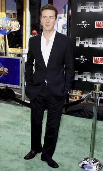 Edward Norton at the Los Angeles premiere of 'The Incredible Hulk' held at the Universal Studios