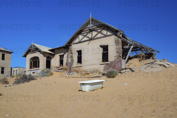 House that was taken over by desert sands, in the former diamond town of Kolmanskuppe, Lost Place,
