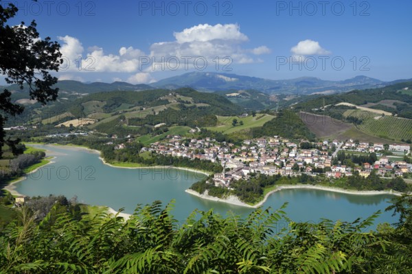 Artificial lake, Lago di Mercatale, Sassocorvaro, Sassocorvaro Auditore, Pesaro and Urbino, Marche,