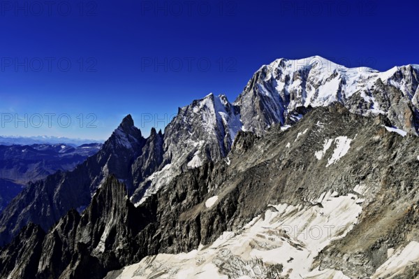 From left, the mountains l'Aiguille Noire de Peuterey, L'Aiguille Blanche de Peuterey, Mont Blanc,