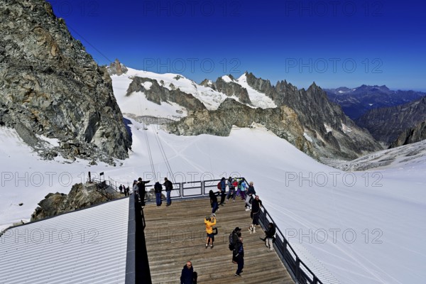 Pointe Helbronner observation terrace with view of the mountain station, Aiguille du Midi,