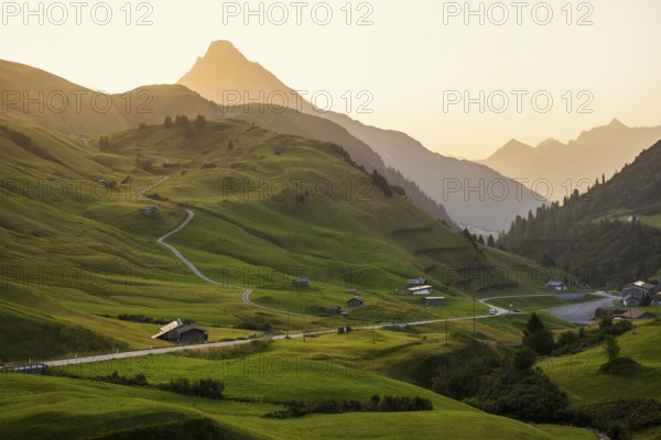 Mountain landscape, sunrise, Hochtannbergpass, Biberkopf, Warth, Bregenzerwald, Vorarlberg, Alps,