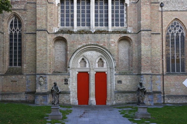 Historic St. Salvator Cathedral, Sint-Salvatorskathedraal, in the old town of Bruges, side