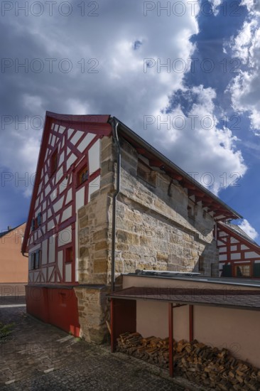 Historic half-timbered house with integrated city wall, built in 1553, reconstructions in 1660 and