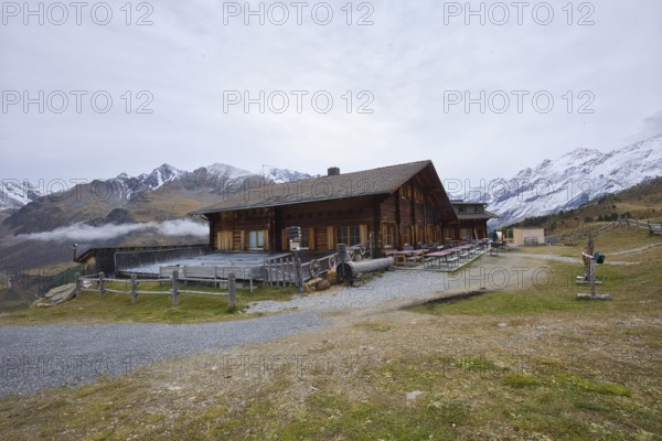 The Maseben mountain hut is located at an altitude of 2267 meters in the Vinschgau Mountains in