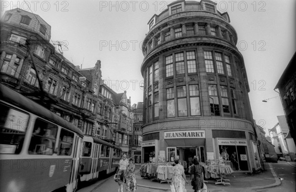 Germany, Halle, 5.8.1992, streetscape with tram