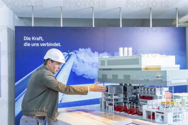 The Nossener Brücke CHP plant is a power plant in Dresden's Löbtau-Nord district that went into