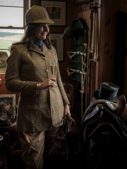 A rider from the Toronto North York Hunt Club, dressed in traditional hunting clothes, prepares