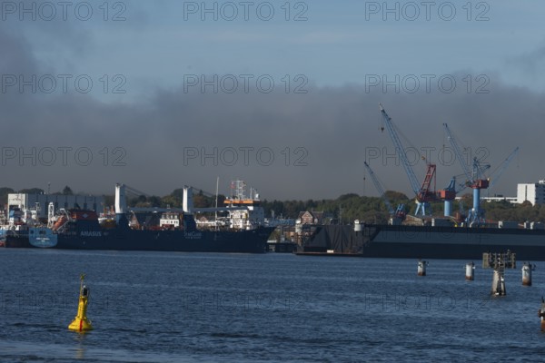 State capital Kiel, industry and shipyards in the Friedrichsort district, LINDENAU Werft GmbH,