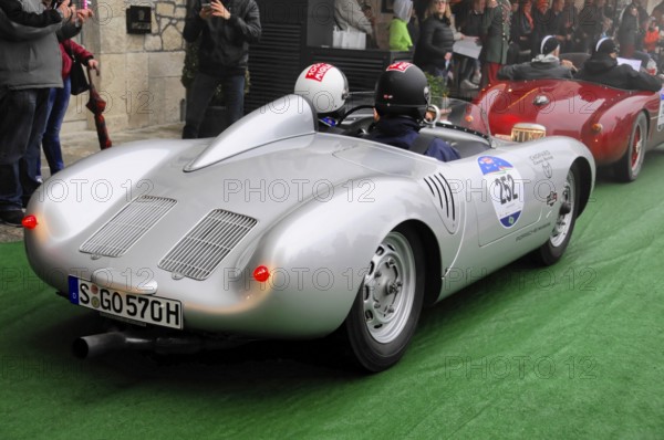 Start No. 252 PORSCHE 550 RS SpyDer built in 1957, Mille Miglia 2016, time control, checkpoint, SAN