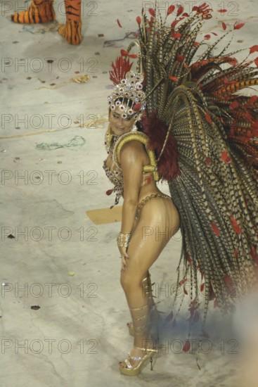Luciana Picorelli, Queen of the Carnaval dancers, Carnival 2009, School of Samba Porto da Pedra,