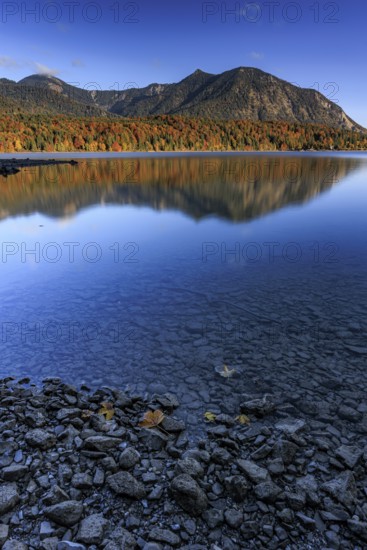 Mountain lake, mountains, morning light, reflection, autumn, autumn color, forest, shore,