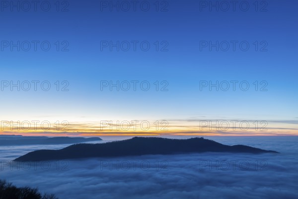 Inversion weather, fog, sunset, autumn, view from Breitenstein, Ochsenwang, Swabian Jura,
