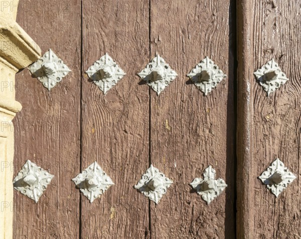 Detail of wooden door, Iglesia de San Esteban, Sos del Rey Católico, Cinco Villas Zaragoza