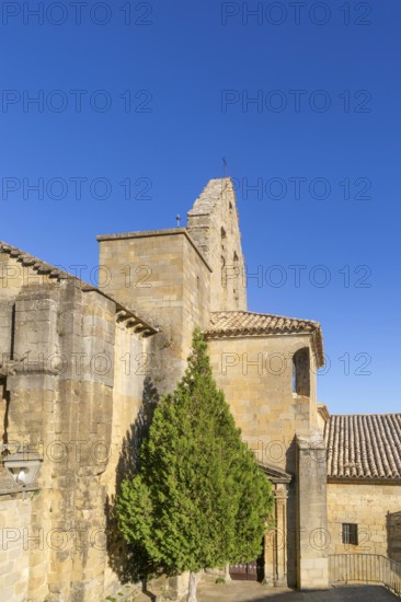 Iglesia de San Esteban, Romanesque church, medieval village of Sos del Rey Católico, Cinco Villas