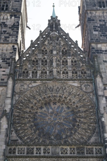 Window over the entrance portal, west façade, St. Lorenz church, Gothic, old town, Nuremberg,