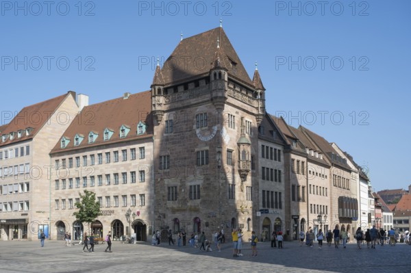 Nassau House, Schlüsselfelder Stiftungshaus, medieval residential tower, Romanesque, architectural