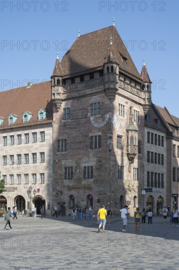 Nassau House, Schlüsselfelder Stiftungshaus, medieval residential tower, Romanesque, architectural