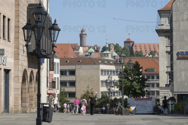 Pedestrian zone, Königstraße, Nuremberg Castle in the back, Kaiserburg, Old Town, Nuremberg, Middle