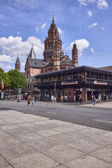 St. Martin Cathedral, Mainz Cathedral, Mainz Roman Catholic Diocese, Cathedral, HypoVereinbank,