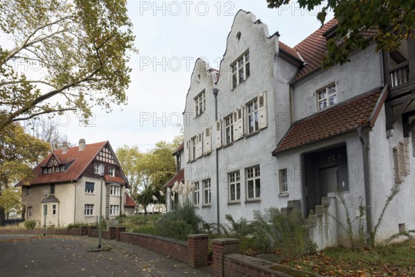 Historic semi-detached house for employees of the former Krupp Ironworks Rheinhausen, Bliersheim
