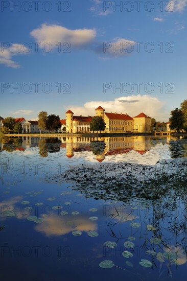 Rheinsberg Castle, lakeside with Lake Grienerick, Ostprignitz-Ruppin district, prime example of