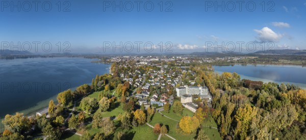 Aerial view, panorama with view over Mettnaupark and the town of Radolfzell am Lake Constance, the