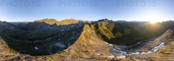Sunrise 360° Alpine panorama, aerial view of Bachlenkenkopf, summit of the Großvenediger, Venediger