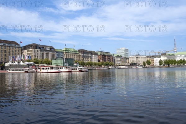 View over the Inner Alster to prestigious office blocks, hotels and commercial buildings, Hamburg,