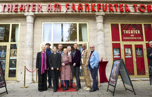 Irene Christ, Tibor Locher, Johanna Marie Bourgeois, Johannes Hallervorden, Cora Chilcott, Wolfgang