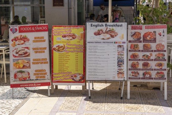 Menus, with pictures, multilingual, offers, simple gastronomy, in Vila Real de Santo António, on