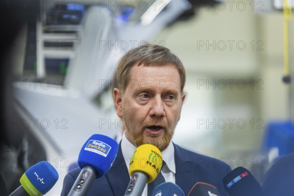 Minister President Michael Kretschmer during his visit to the Volkswagen vehicle plant in Zwickau,