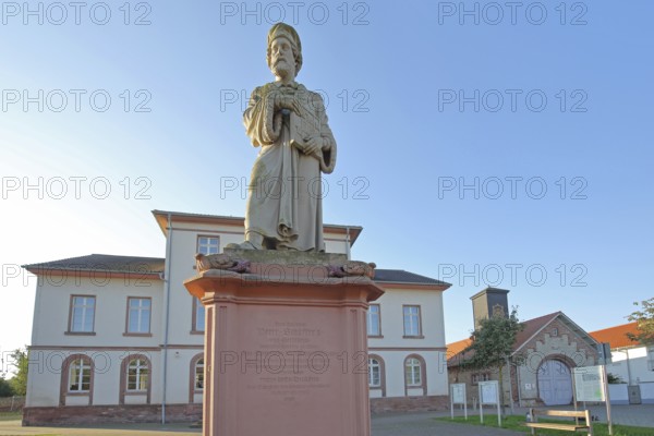 Schöffer monument at the town hall, Peter Schöffer first bookseller, publisher, entrepreneur of