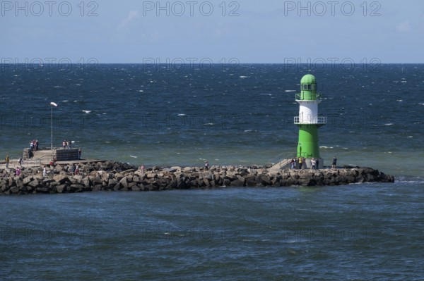 Green-white lighthouse, pier light west pier, waves, sea, Baltic Sea, Warnemünde, Rostock,