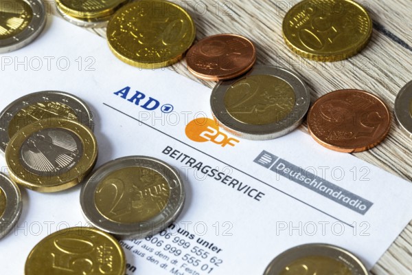 Symbolic image of the licence fee: close-up of a letterhead with the ARD, ZDF and Deutschlandradio