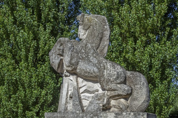 Statue of the Ros Beiaard by sculptor Marc De Bruyn, folkloristic horse in the city Dendermonde,