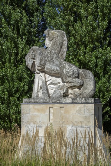 Statue of the Ros Beiaard by sculptor Marc De Bruyn, folkloristic horse in the city Dendermonde,