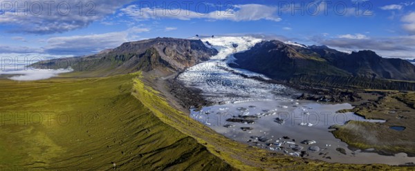Ice floes, glacier, glacier tongue, glacier lake, sunny, morning mood, mountains, panorama,
