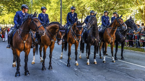 The Munich Police Riding Squadron, Entry of the Oktoberfest hosts, Oktoberfest, Munich, Upper