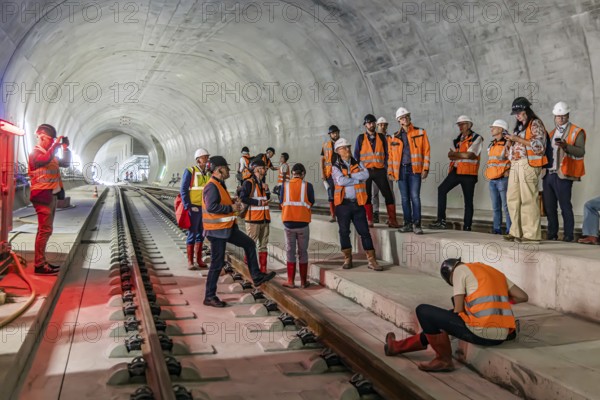 Tunnel under the new airport railway station between the airport and the exhibition centre. The