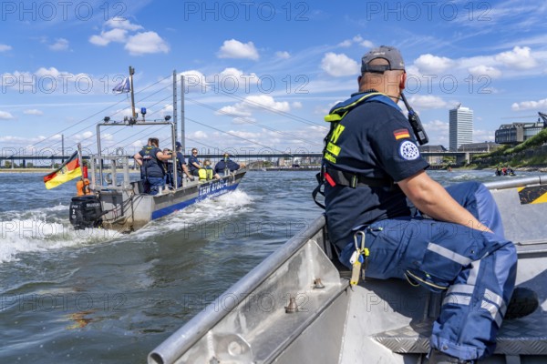 THW multi-purpose boats during a training trip on the Rhine, near Düsseldorf, of the Water Hazards