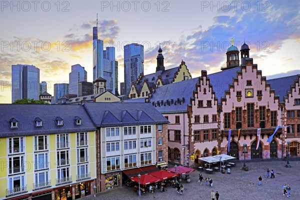 Römer, City Hall, Commerzbank and St Paul's Church in the background, Römerberg, Old Town,