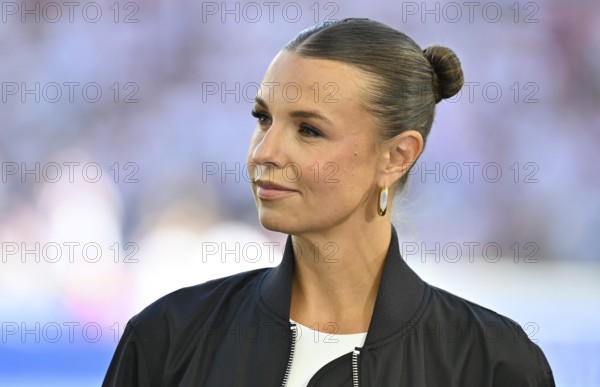 DAZN presenter Laura Wontorra, portrait Bundesliga, MHPArena, MHP Arena Stuttgart,
