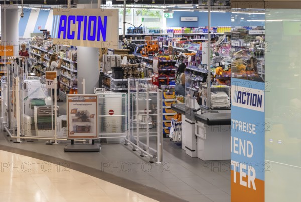 Action, Dutch non-food discounter with more than 3000 shops in 13 European countries. Bargain store