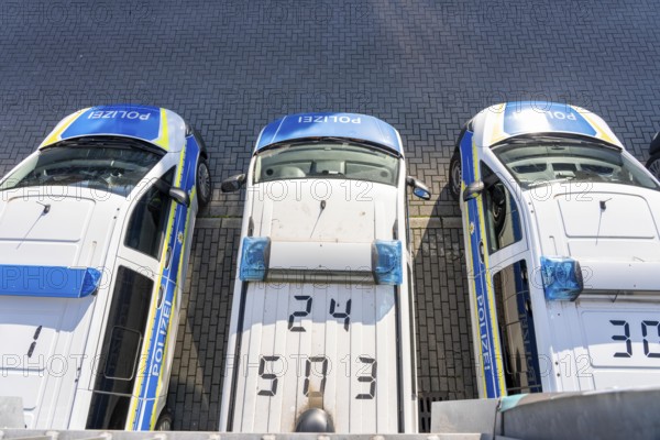 City center of Dortmund, in front of the main train station, Federal Police patrol car, North