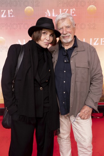 Anouschka Renzi and guest at Cirque du Soleil Alizé world premiere at the Berliner Theater am